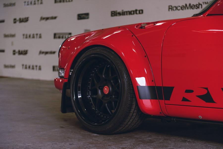Детали экстерьера Porsche 911 by RWB 2019 года  (фото 27 из 34)